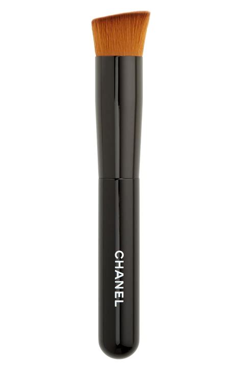 what does chanel makeup brushescsmell like|chanel makeup brushes nordstrom.